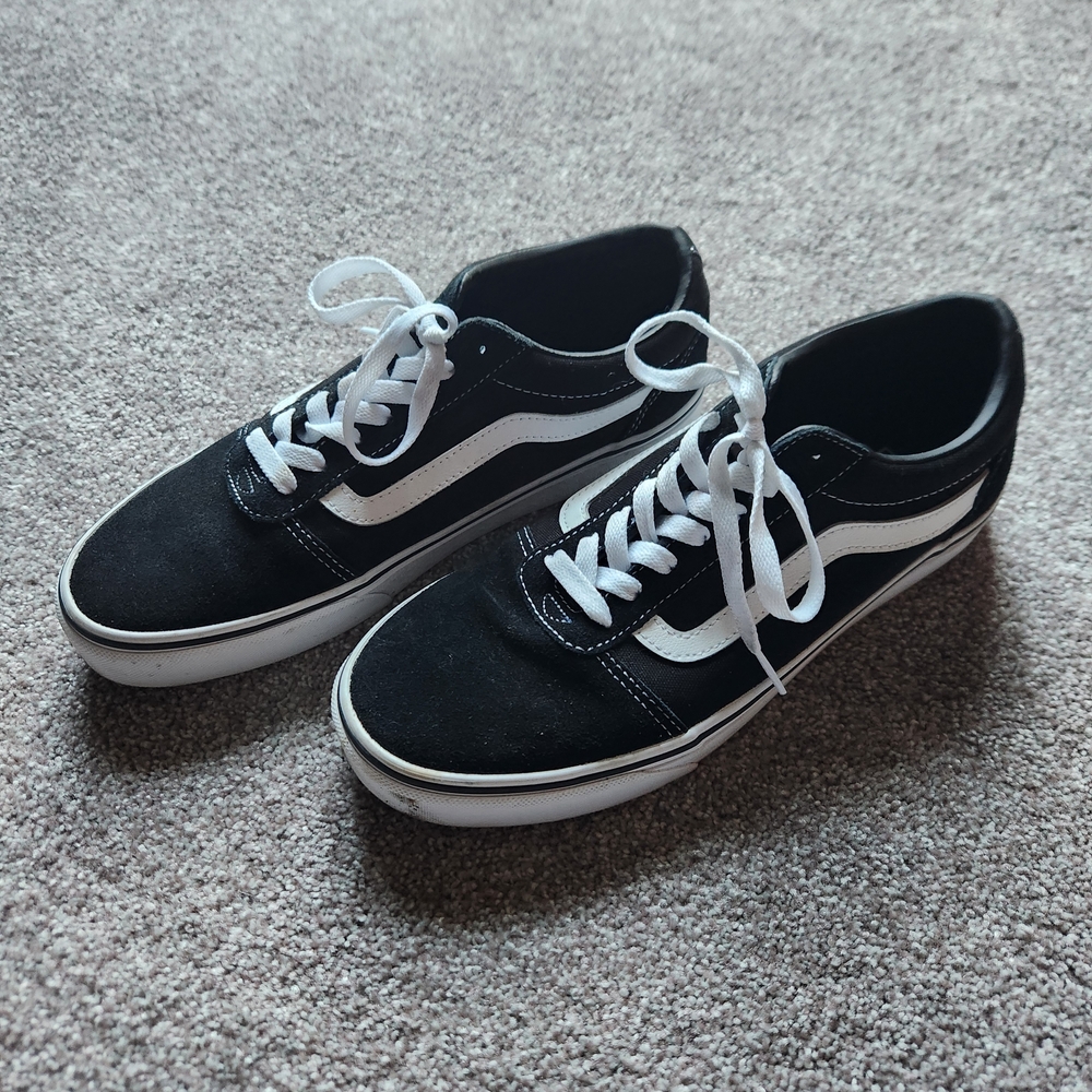 Vans 9.5 Old Skool Shoe